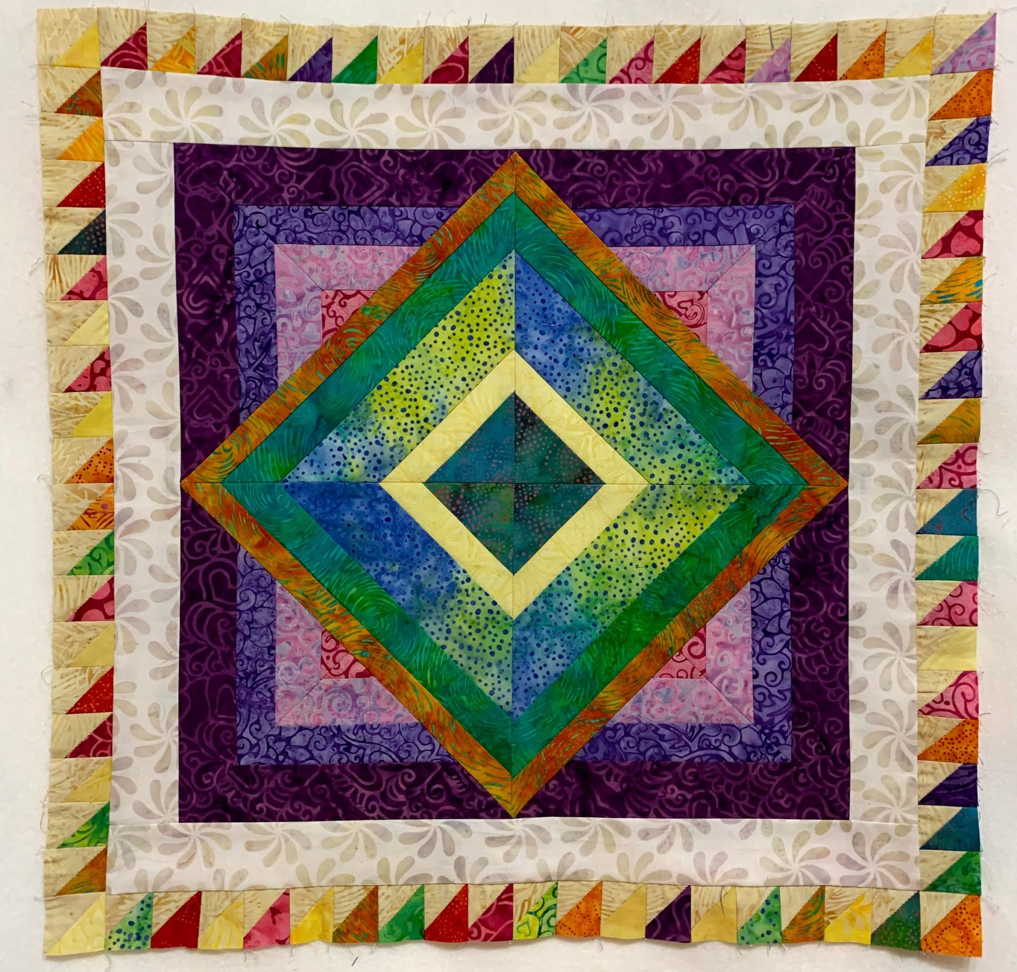 Magical Medallion with Island Batik • Dizzy Quilter